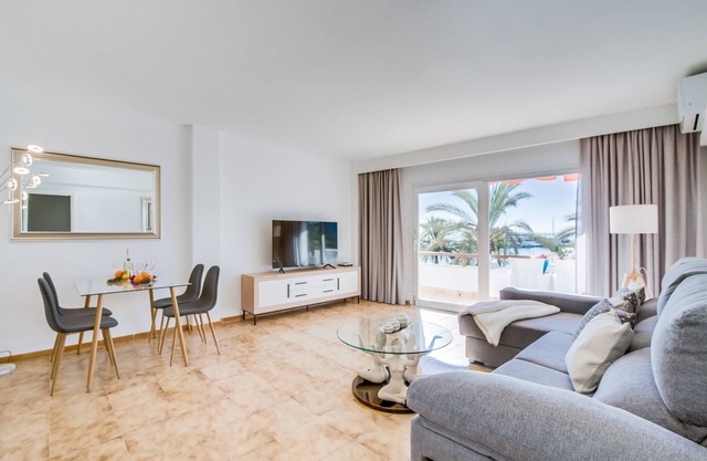 Apartamento en Alcudia con Vistas al Mar