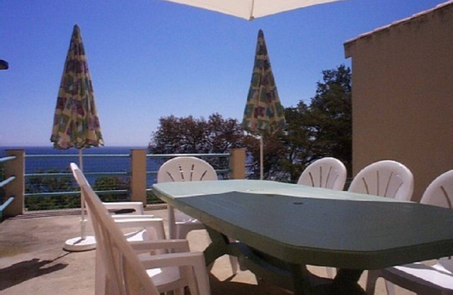 Villa junto al mar, vista panorámica, hermoso entorno, wifi, satélite
