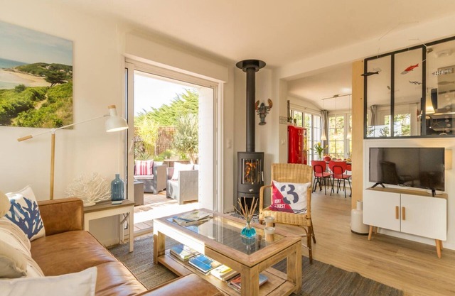 Casa de playa acogedora con jardín privado y todas las comodidades