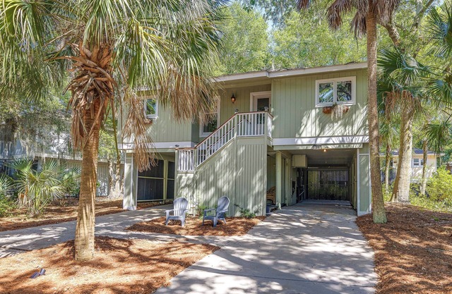 "Seaside Cottage" Secluded cottage short walk to beach in Wild Dunes