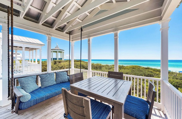 🍂Stay 3+ Nights, Get 1 Free! 8/15–11/15 | Seaside's Chic Gulf-Front Retreat, Ocean Views!