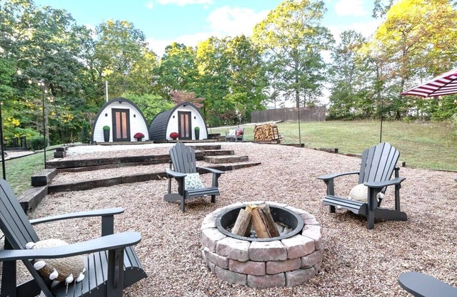 Secluded Nashville Area Luxury Glamping w/Hot Tub; 5 Acres; Pet Friendly