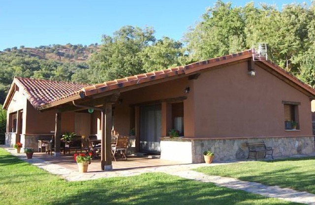 Casa rural (alquiler íntegro) Valle de Gredos para 10 personas