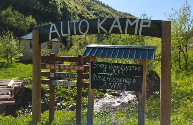 Seosko Domacinstvo Rijeke