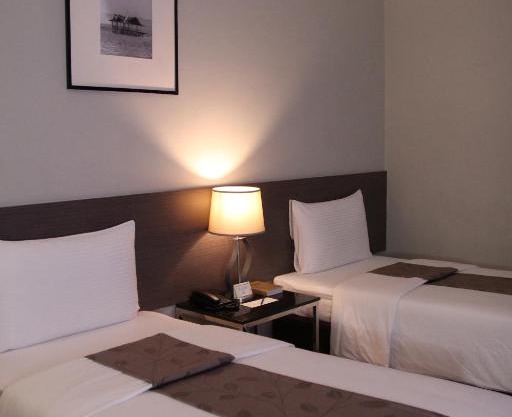 Sequoia Hotel