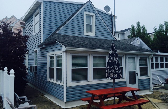 Serene Cottage - para no fumadores 1. 5 blks a la playa