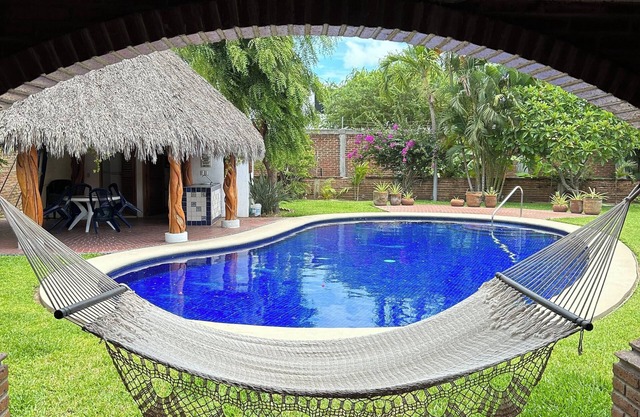 Spacious Private Secure Casa Pool Palapa 3 Suites Great Room Walk to Beach/Town