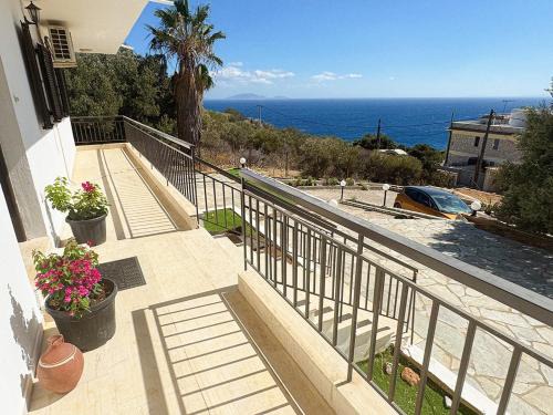 Serenity, calm and stunning sea views