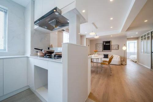 Shanghai Hills&Nordic Nest Metro Haven near Metro Line 10&8