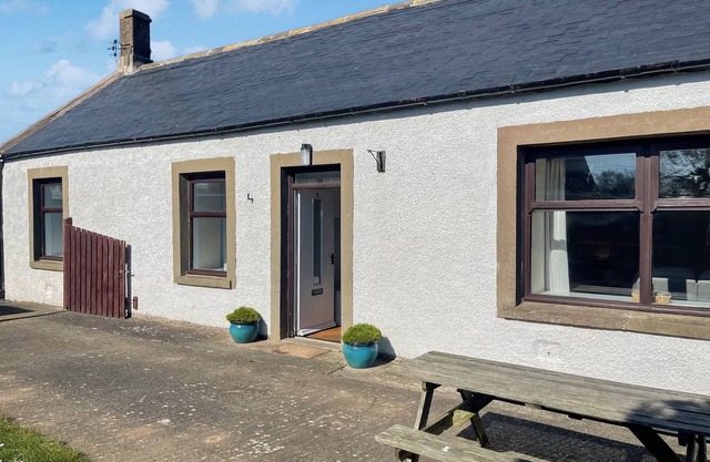 Shepherd's Cottage - UK48872