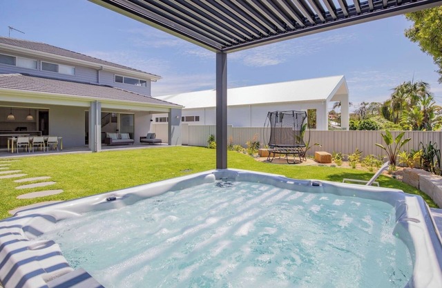 Shoreline Luxe Refined Beachside Elegance with Spa