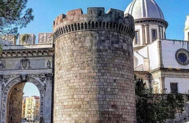 Si Trova nel Centro Storico di Napoli