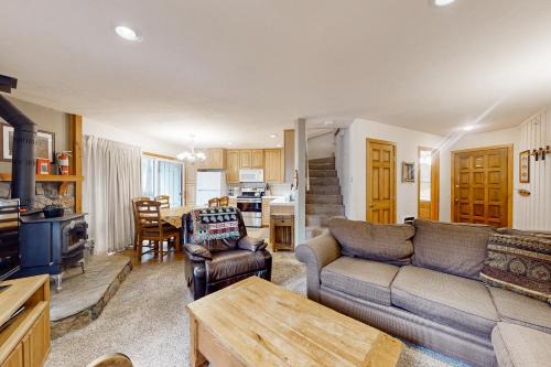 Sierra Park Villas 84 R
