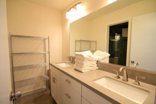 Sierra Park Villas #93