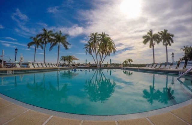 KeySiesta Key For Me @ The Palm Bay Club⭐⭐⭐⭐⭐
