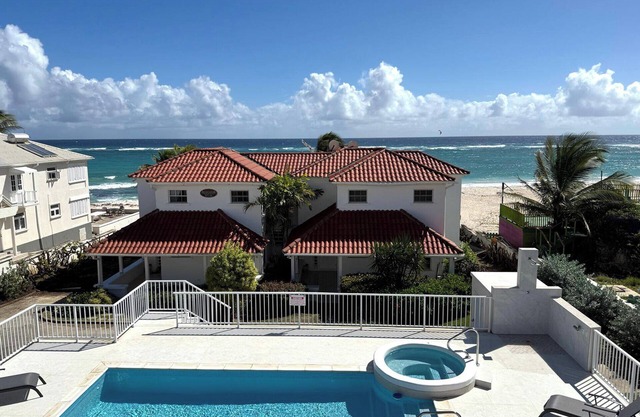Las Silver Sands Beach Villas son ideales para actividades familiares.