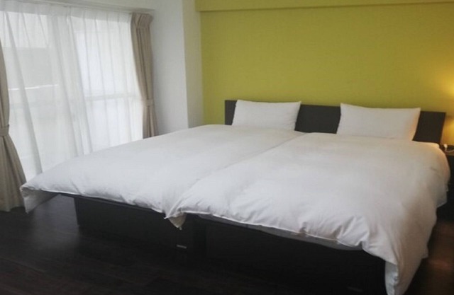 Simple Room Hollywood Twin Type Recommended for b / Kawaguchi Saitama