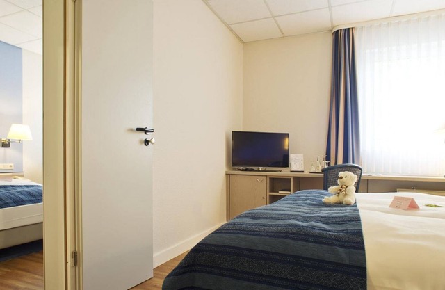 Habitación individual, ducha, aseo - Hotel Novalis Dresden