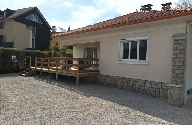 Single-storey house on 800 m2 of land