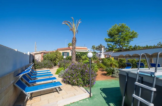 Apartamento Sirena en villa de lujo con piscina compartida
