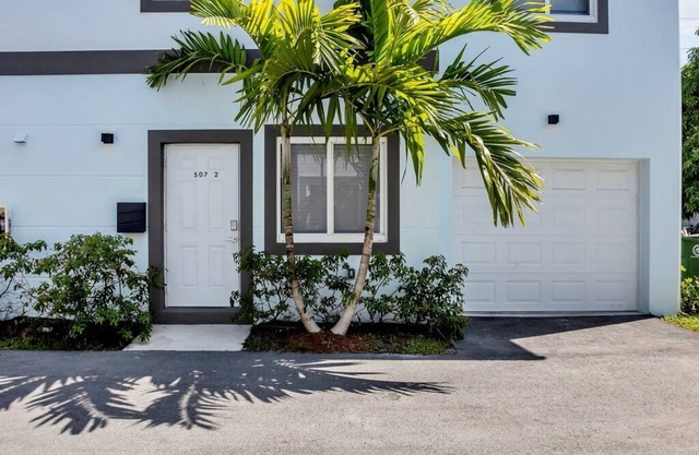 Sistrunk Shades Villa #4 - New Downtown Fort Lauderdale Florida Townhomes