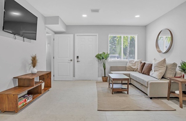 Sistrunk Shades Villa #5 - Brand New Downtown Fort Lauderdale Florida Townhome