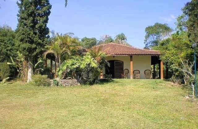 Sitio para eventos y ocio en Ibiúna. - 3 suites
