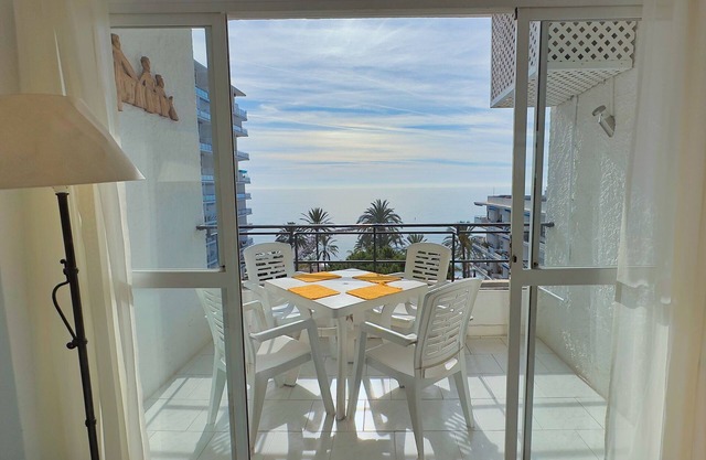 Skol 639 - Great 2-Bedroom Holiday Home by the Sea