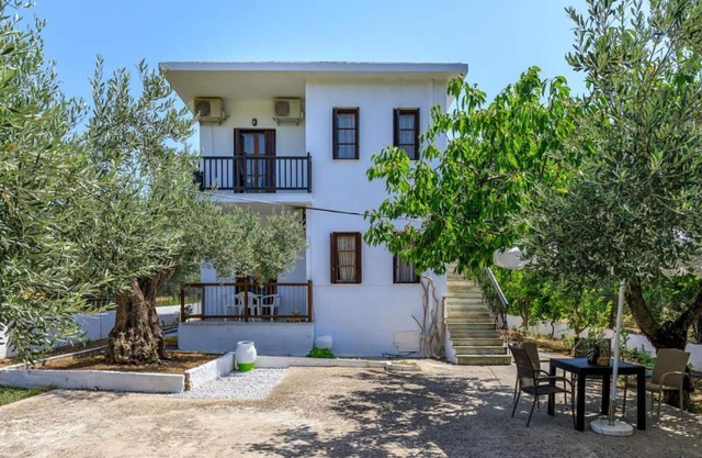 Skopelos Evergreen Apartments 2 bedrooms 4