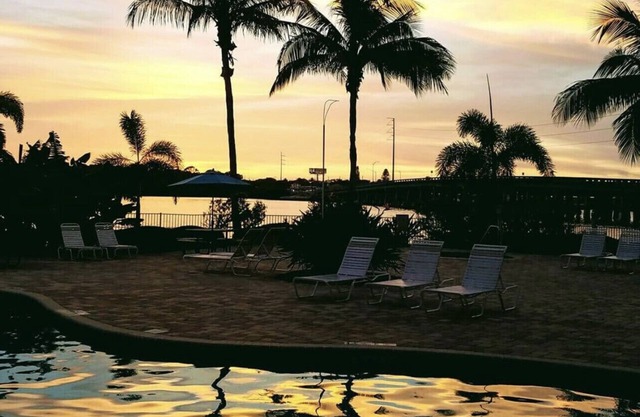 Sky view of sunsets and TAMPA BAY !!