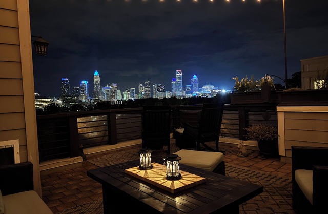 Skyline Rooftop, Walk to Stadium, Walk to Uptown