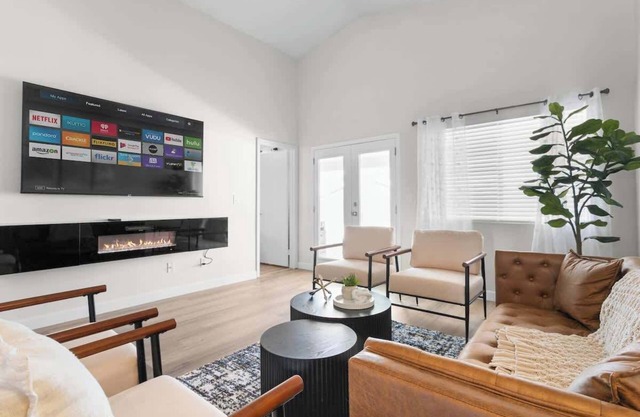 Sleek 5BR Vegas Home w/ Pool Table & Luxe Comfort