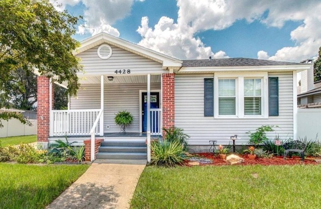 Sleek Jacksonville Gem Perfect for Two Unit 3