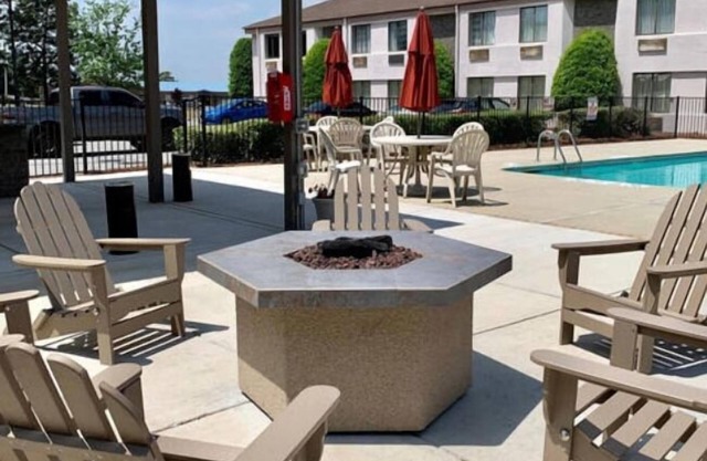 Sleep Inn & Suites Spring Lake - Fayetteville near Fort Bragg