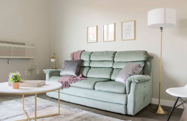 Sleepover: Chic 1BD/1BA - Downtown Des Moines