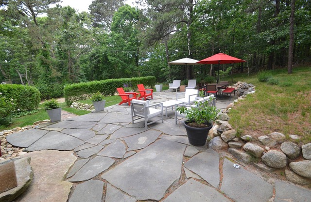 Casa de 5 dormitorios: amplio césped y hermoso patio - 8 minutos a pie del centro de Edgartown