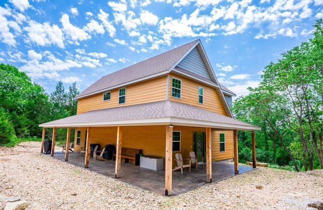 Big Woods: capacidad para 16 personas, junto a la marina, junto a la piscina, el río Roaring y Table Rock