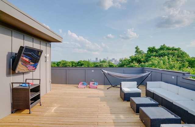 ** SLEEPS 30 ** Music City Reunion - * 3 Unidades * 9BR * 9BA * Tejados increíbles *