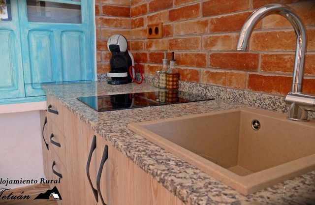 Pequeño apartamento rústico ideal para una estancia perfecta para parejas.