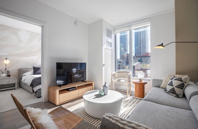 Smart Rincon Hill 1BR w/ Gym, Rooftop Solarium, nr. SVB, by Blueground