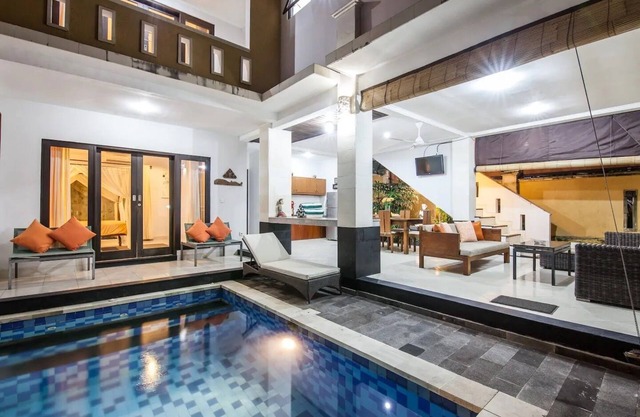 SMV. 7-BR · ❤️7BR Pool Prime Area Caminar a la playa N Tiendas Legian