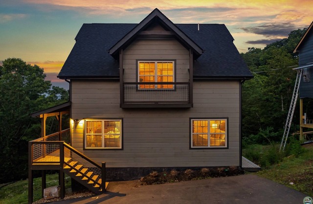 🌊Soaky Mtn 🐻 Natl Park 🏌️‍♀️Golf Club🔥Hot Tub🏒Air Hockey ⛳️Golden Tee 🎥Movie Room