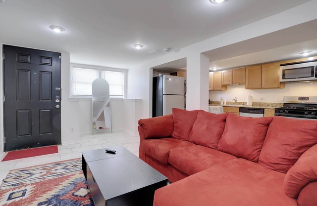 Sojourn Garden Level Home Sleeps 2