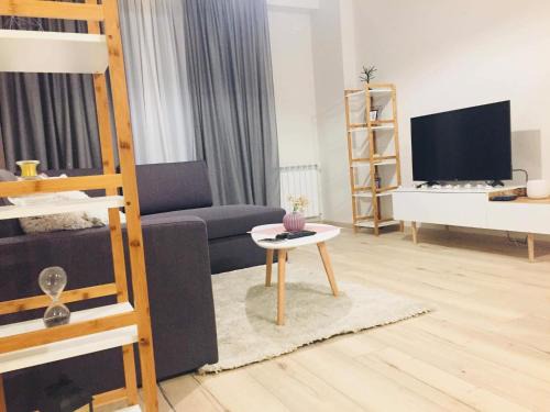 Sol's M2 White Modern Apartments