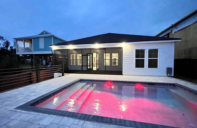 Son of a Son of a Sailor! 3-bedroom house in Panama City Beach in-ground pool.