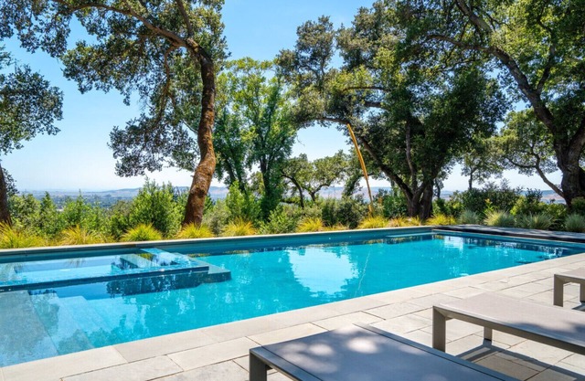 Sonoma Retreat - 4BD, Pool, Spa, Views