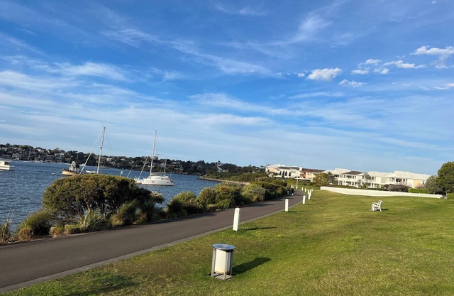 Soothing 2-bedroom apartment with great view in Mortlake