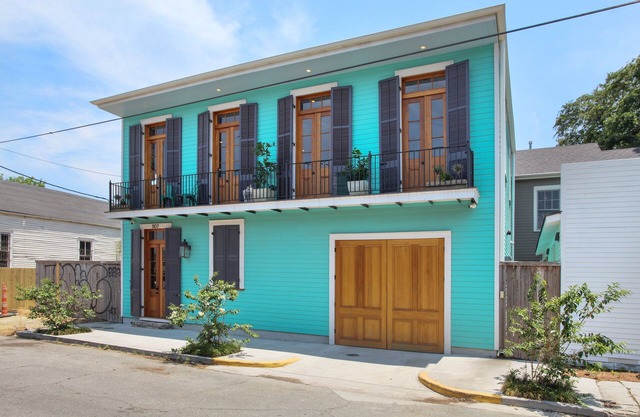 Sofisticada casa Marigny Triangle Open Concept con balcón
