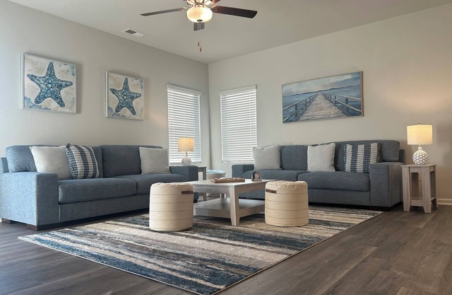 Southport Seascape -3 miles to beach, perfect for a family-friends getaway!