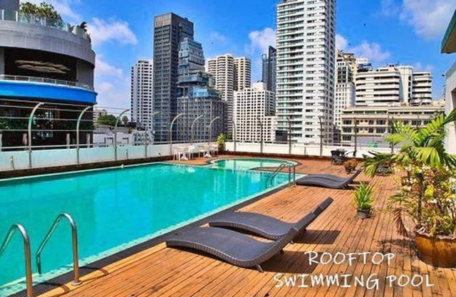 Espacioso recientemente renovado 3BDR / 6pax Soi 11 BTS NANA
